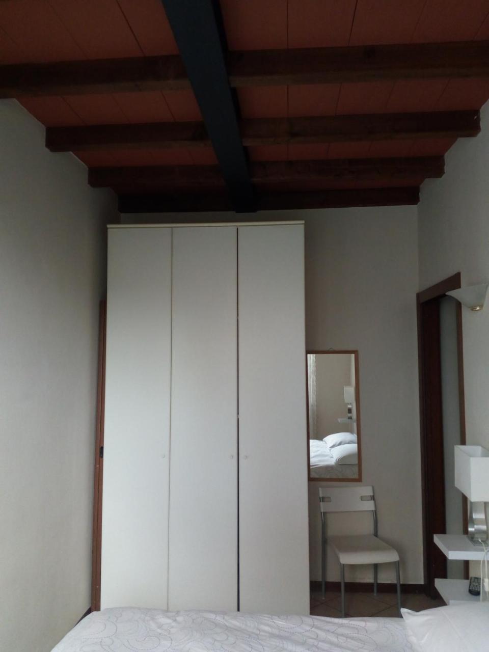 Appartamento Luisa Парма Экстерьер фото