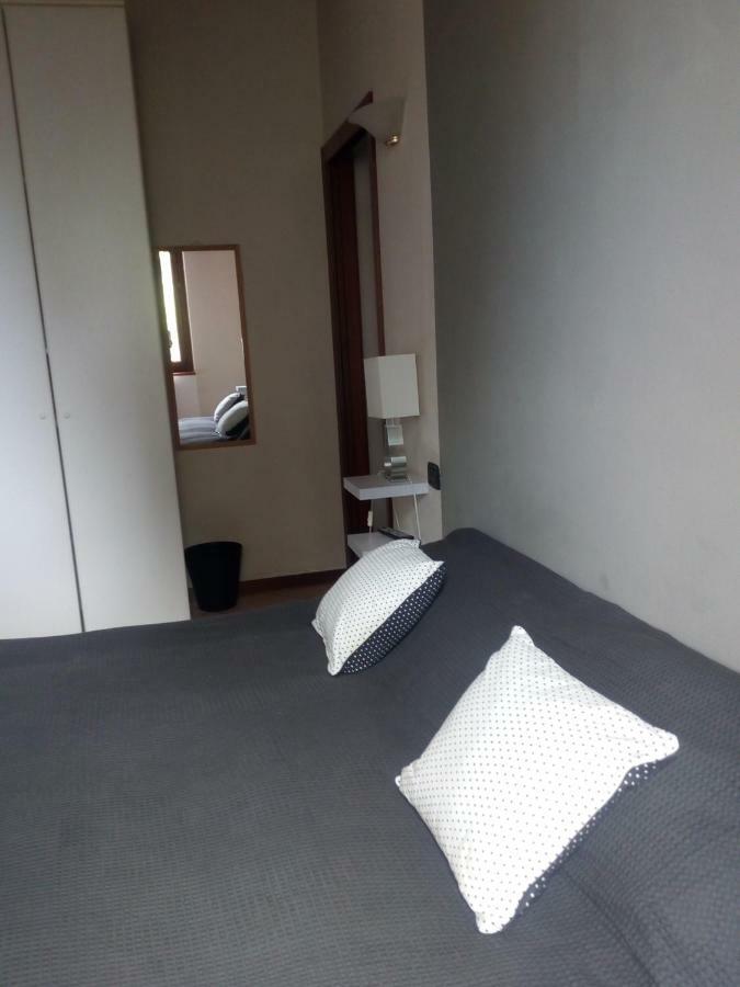 Appartamento Luisa Парма Экстерьер фото