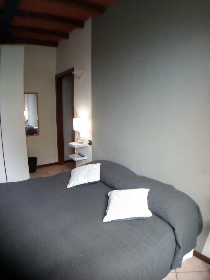 Appartamento Luisa Парма Экстерьер фото